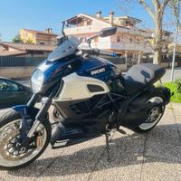 DUCATI Diavel PASSAGGIO E TAGLIANDO INCLUSO