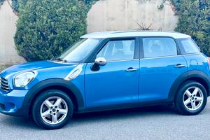 MINI COUNTRYMAN  b.e.n.z.i.n.a