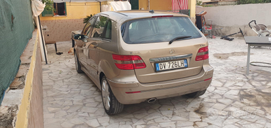 Mercedes Classe B 180