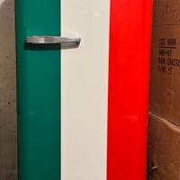 Frigorifero SMEG tricolore
