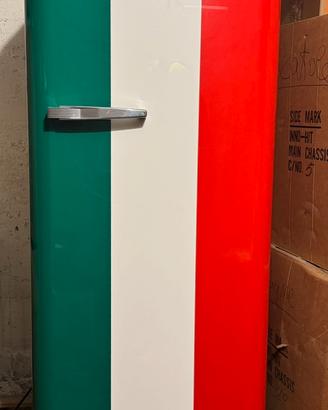 Frigorifero SMEG tricolore