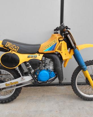 Suzuki RM 250 1983