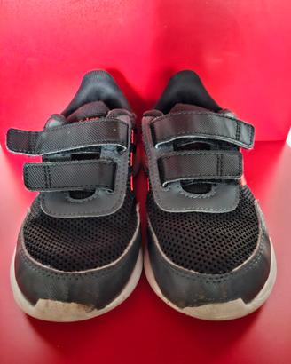 Scarpe adidas 