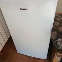 congelatore con sportelli