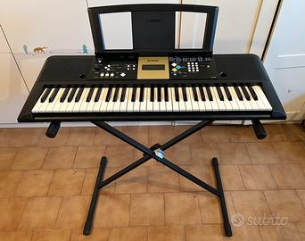 Tastiera Yamaha YPT220