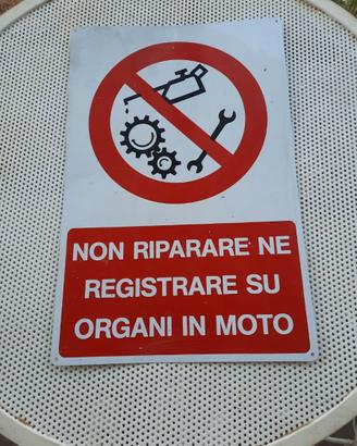 Cartello vintage non riparare