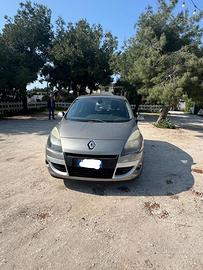 RENAULT SCENIC XMOD 2010