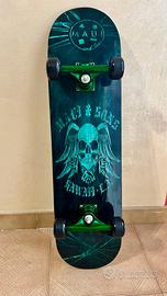 Skateboard pro verde e nero Marca Maui & Sons