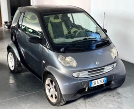 Smart ForTwo 700 coupé pure (45 kW)