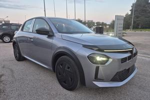 LANCIA Ypsilon Hybrid e-DCT