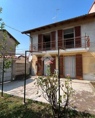 CASA INDIPENDENTE A PALAZZOLO VERCELLESE