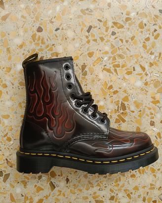 anfibio Dr.  Martens mod inferno n.37