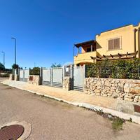 VILLA A SCHIERA A NARDÒ