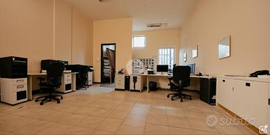 NEGOZIO A MONTESARCHIO