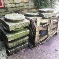 Capitelli in granito Montorfano, originali 1800