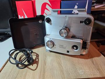 Proiettore Vintage Universal P140