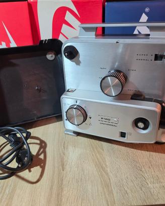 Proiettore Vintage Universal P140