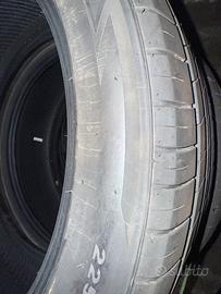 Quattro gomme quattro stagioni nuove al prezzo 170