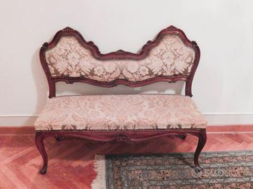 Panca imbottita stile classico