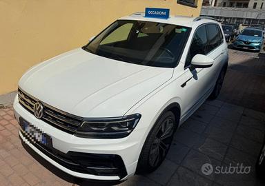 VOLKSWAGEN Tiguan 2.0 TDI SCR DSG R-LINE Exiteri