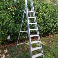 scala  in alluminio 8 gr. marca Frigerio