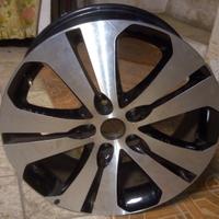 Cerchi in lega Kia Sportage da 18 pollici