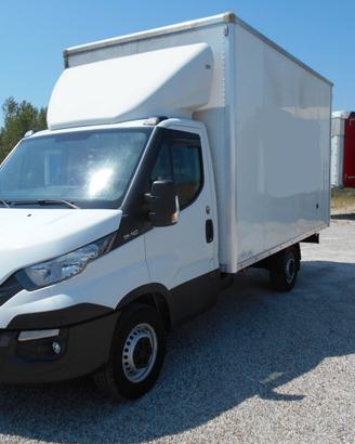 IVECO DAILY 35-140 FURGONE ALLUMINIO