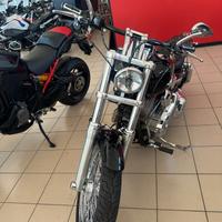 Harley-davidson Dyna Super Glide c