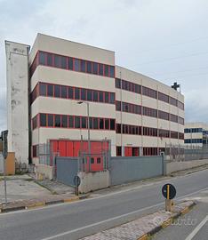 Locale uso ufficio