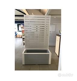 Pannelli e fioriere in PVC e alluminio