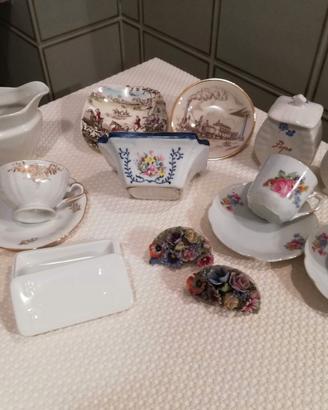 Mix di oggetti di ceramica e porcellana
