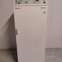 Incubatore da Laboratorio Thermo UB 6420