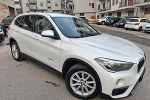 Bmw X1 sDrive18d Advantage * Navi * Full * Bianco 