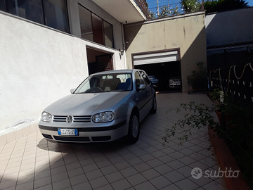 Volkswagen Golf 4