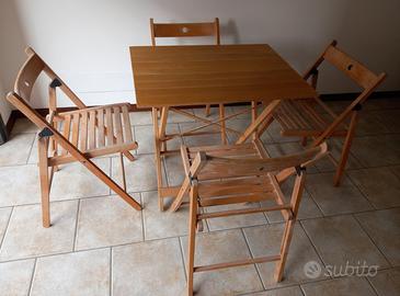 Tavolo e Sedie pieghevoli