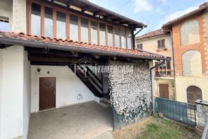 CASA SEMI INDIPENDENTE CON GIARDINO A BIOGLIO!