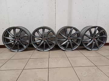 Cerchi originali alfa romeo Giulia r18