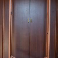 Appendiabiti in legno