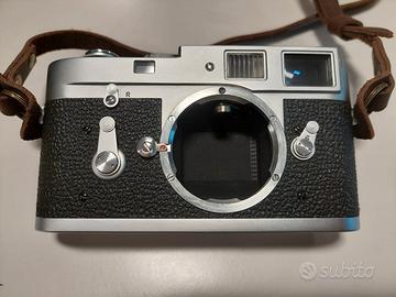 LEICA M2 solo corpo
