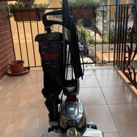 Aspirapolvere multifunzione Kirby completa di acc