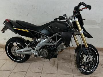 Aprilia dorsoduro 750 A2