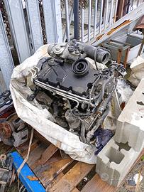 Motore VW Golf V 1..9 TDI 105cv