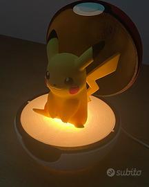 Pokeball con illuminazione a led