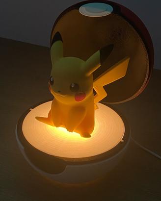 Pokeball con illuminazione a led