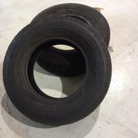 Pneumatico seminuovo 