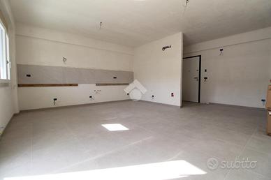 3 LOCALI A MONTALTO UFFUGO