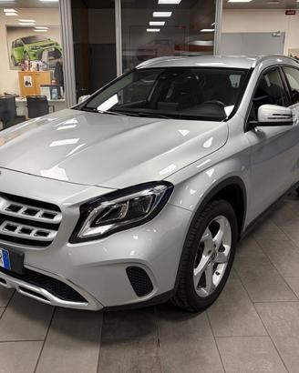 Mercedes-benz GLA 180 1.6 Benzina 122cv Cambio Aut