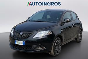 LANCIA Ypsilon 1.0 firefly hybrid Silver s&s 70cv