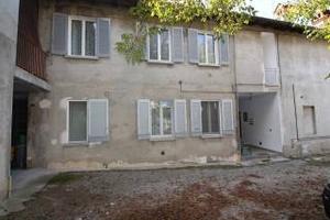Appartamento bilocale arredato e con posto a