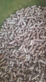 Pellet abete per stufe caldaie termocamino legna